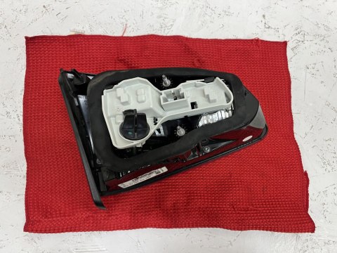 VW GOLF VII 5G0 LAMPA PRAWA TYŁ TYLNA KLAPA 5G0945094AF ORG FV WYS 24H VW GOLF VII 5G0 LAMPA PRAWA TYŁ TYLNA KLAPA 5G0945094AF ORG FV WYS 24H