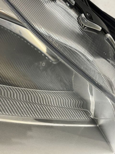 FORD KUGA MK2 REFLEKTOR PRAWY CV44-13W029-AE ORG WYS 24H FV FORD KUGA MK2 REFLEKTOR PRAWY CV44-13W029-AE ORG WYS 24H FV