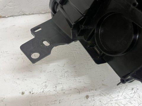 FORD KUGA MK2 REFLEKTOR PRAWY CV44-13W029-AE ORG WYS 24H FV FORD KUGA MK2 REFLEKTOR PRAWY CV44-13W029-AE ORG WYS 24H FV
