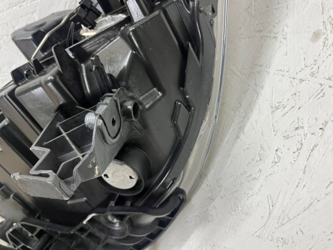 FORD KUGA MK2 REFLEKTOR PRAWY CV44-13W029-AE ORG WYS 24H FV FORD KUGA MK2 REFLEKTOR PRAWY CV44-13W029-AE ORG WYS 24H FV