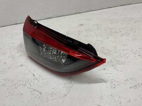 MAZDA 6 MAZDA6 GJ GL SEDAN LAMPA PRAWA KLAPA TYŁ 237-41978 ORG FV WYS 24H MAZDA 6 MAZDA6 GJ GL SEDAN LAMPA PRAWA KLAPA TYŁ 237-41978 ORG FV WYS 24H