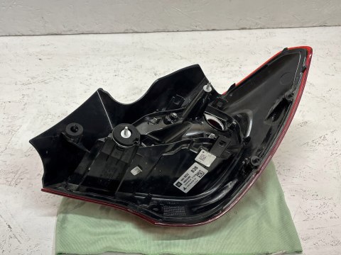 OPEL CORSA E 5D LAMPA TYLNA LEWA 39068622 ORG FV WYS 24H OPEL CORSA E 5D LAMPA TYLNA LEWA 39068622 ORG FV WYS 24H