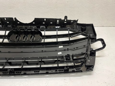 AUDI A4 B9 8W LIFT ATRAPA GRILL 8W0853651DF 8W0853651DH ORG FV WYS 24H AUDI A4 B9 8W LIFT ATRAPA GRILL 8W0853651DF 8W0853651DH ORG FV WYS 24H