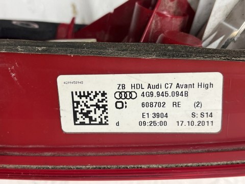 AUDI A6 C7 KOMBI AVANT PRAWA TYLNA LAMPA KLAPA 4G9945094B ORG FV WYS 24H AUDI A6 C7 KOMBI AVANT PRAWA TYLNA LAMPA KLAPA 4G9945094B ORG FV WYS 24H