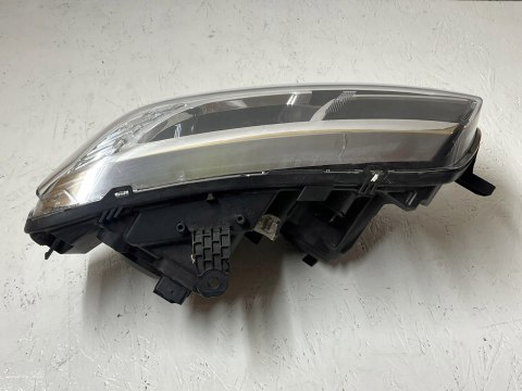 DACIA SANDERO II LIFT REFLEKTOR LEWY PRZÓD 260605665R ORG FV WYS 24H DACIA SANDERO II LIFT REFLEKTOR LEWY PRZÓD 260605665R ORG FV WYS 24H