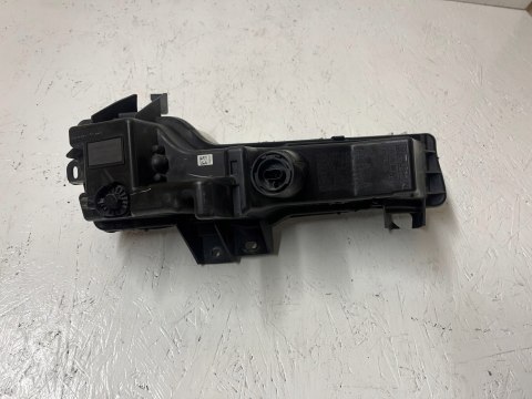 TESLA MODEL 3 LEWY HALOGEN LED DRL 1077395-00-D ORG FV WYS 24H TESLA MODEL 3 LEWY HALOGEN LED DRL 1077395-00-D ORG FV WYS 24H