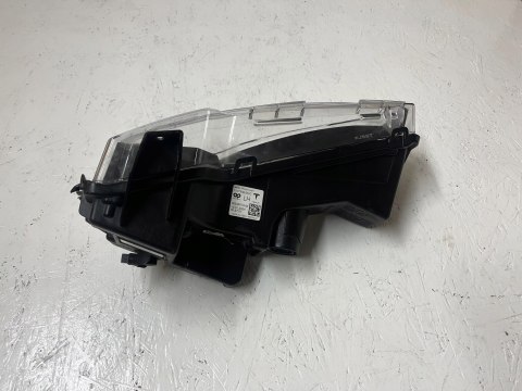 TESLA MODEL Y LEWY HALOGEN LED DRL 1507932-00-C ORG FV WYS 24H TESLA MODEL Y LEWY HALOGEN LED DRL 1507932-00-C ORG FV WYS 24H