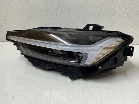 VOLVO XC60 II FULL LED REFLEKTOR LEWY PRZÓD 32337378 ORG FV WYS 24H VOLVO XC60 II FULL LED REFLEKTOR LEWY PRZÓD 32337378 ORG FV WYS 24H