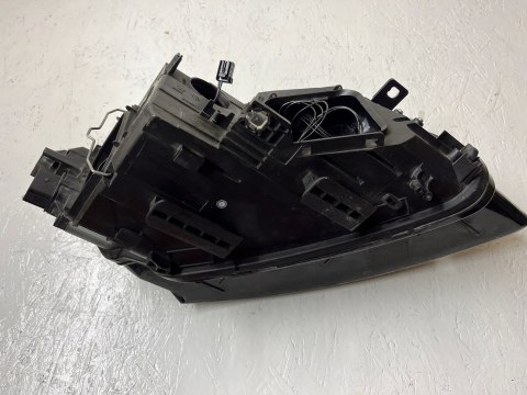 AUDI Q5 8R0 REFLEKTOR LEWY XENON NIE SKRĘTNY LED ORG FV WYS 24H AUDI Q5 8R0 REFLEKTOR LEWY XENON NIE SKRĘTNY LED ORG FV WYS 24H