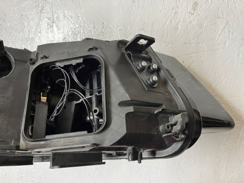 AUDI Q5 8R0 REFLEKTOR LEWY XENON NIE SKRĘTNY LED ORG FV WYS 24H AUDI Q5 8R0 REFLEKTOR LEWY XENON NIE SKRĘTNY LED ORG FV WYS 24H