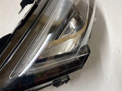 RENAULT TALISMAN REFLEKTOR PRAWY SOCZEWKA 260108543R ORG FV WYS 24H RENAULT TALISMAN REFLEKTOR PRAWY SOCZEWKA 260108543R ORG FV WYS 24H