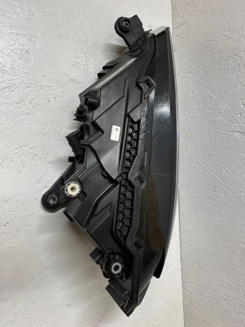 SKODA SUPERB III LIFT REFLEKTOR PRAWY FULL LED 3V1941016D ORG FV WYS 24H SKODA SUPERB III LIFT REFLEKTOR PRAWY FULL LED 3V1941016D ORG FV WYS 24H