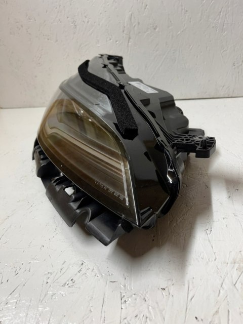 TESLA MODEL 3 LIFT FULL LED REFLEKTOR PRAWY 1760889-00-E ORG FV WYS 24H TESLA MODEL 3 LIFT FULL LED REFLEKTOR PRAWY 1760889-00-E ORG FV WYS 24H