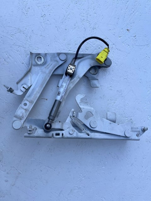 AUDI Q5 II 80A ZAWIAS MASKA LEWY PIROTECHNICZNY 80A823301B ORG FV WYS 24H AUDI Q5 II 80A ZAWIAS MASKA LEWY PIROTECHNICZNY 80A823301B ORG FV WYS 24H