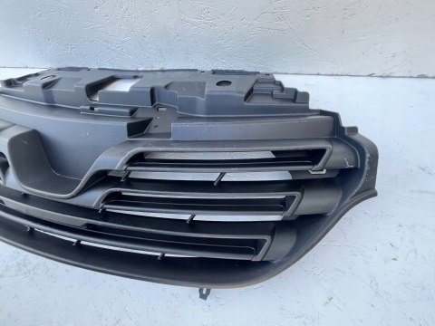 RENAULT TRAFIC OPEL VIVARO III ATRAPA GRILL 623108673RORG FV WYS 24H RENAULT TRAFIC OPEL VIVARO III ATRAPA GRILL 623108673RORG FV WYS 24H