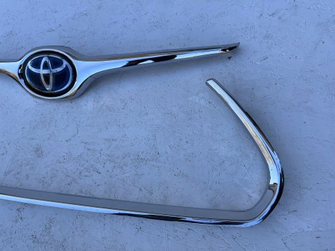 TOYOTA HIGHALNDER 2019 - GRILL CHROM 53121-0E190 ORG FV WYS 24H TOYOTA HIGHALNDER 2019 - GRILL CHROM 53121-0E190 ORG FV WYS 24H