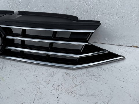 VW PASSAT B8 R LINE LIFT 3G0 GRILL ATRAPA 3G0853651CB ORG WYS 24h VW PASSAT B8 R LINE LIFT 3G0 GRILL ATRAPA 3G0853651CB ORG WYS 24h