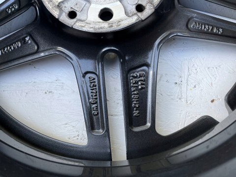 FELGA MERCEDES C W205 AMG 7,5JX18 ET44 5X112 A2054019500 ORG WYS 24H FV FELGA MERCEDES C W205 AMG 7,5JX18 ET44 5X112 A2054019500 ORG WYS 24H FV