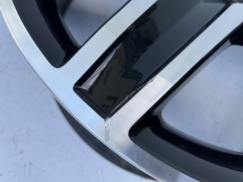FELGA MERCEDES GLA W156 AMG 8.0" x 19" 5x112 ET 43,5 A1564010600 ORG FV FELGA MERCEDES GLA W156 AMG 8.0" x 19" 5x112 ET 43,5 A1564010600 ORG FV
