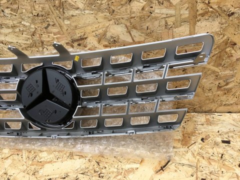 MERCEDES ML W164 LIFT GRILL ATRAPA NOWA ORG FV WYSYŁKA 24H A1648880923 MERCEDES ML W164 LIFT GRILL ATRAPA NOWA ORG FV WYSYŁKA 24H A1648880923