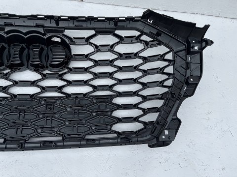 AUDI Q3 II 83F SPORTABACK S LINE CZARNA 2018 - 83F853651B ATRAPA GRILL ORG AUDI Q3 II 83F SPORTABACK S LINE CZARNA 2018 - 83F853651B ATRAPA GRILL ORG
