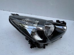 MAZDA2 MAZDA 2 2014 - REFLEKTOR PRAWY ZWYKŁY DB5J-51030 ORG FV WYS 24H ^