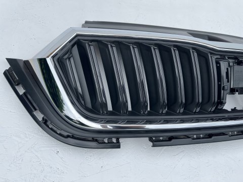 SKODA OCTAVIA IV 5E3853653 ATRAPA GRILL WYS 24H FV ORG SKODA OCTAVIA IV 5E3853653 ATRAPA GRILL WYS 24H FV ORG