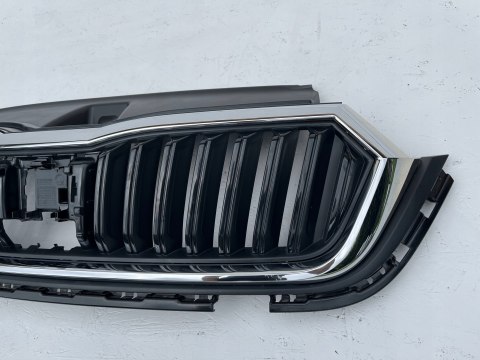 SKODA OCTAVIA IV 5E3853653 ATRAPA GRILL WYS 24H FV ORG SKODA OCTAVIA IV 5E3853653 ATRAPA GRILL WYS 24H FV ORG