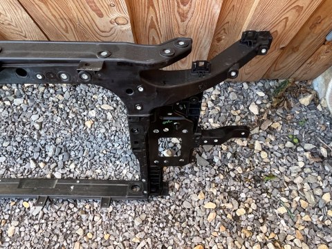 HYUNDAI KONA LIFT PAS PRZEDNI WZMOCNIENIE CZOŁOWE 64101-DD500 ORG HYUNDAI KONA LIFT PAS PRZEDNI WZMOCNIENIE CZOŁOWE 64101-DD500 ORG