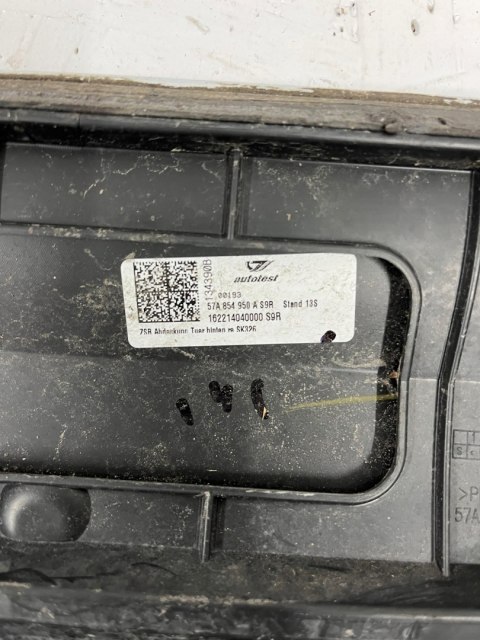 SKODA KAROQ LISTWA DRZWI PRAWY TYŁ 57A854950A FV WYS 24H SKODA KAROQ LISTWA DRZWI PRAWY TYŁ 57A854950A FV WYS 24H