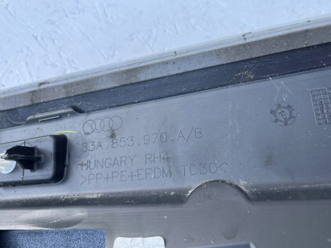 AUDI Q3 II 83A LISTWA DRZWI PRAWY TYŁ 83A853970A/B ORG FV 24H AUDI Q3 II 83A LISTWA DRZWI PRAWY TYŁ 83A853970A/B ORG FV 24H