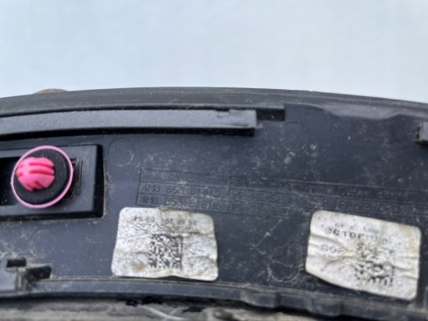 AUDI Q8 4M8 LISTWA NA BŁOTNIK PRAWY TYŁ 4M8853818D 4M8853818DE ORG FV 24H AUDI Q8 4M8 LISTWA NA BŁOTNIK PRAWY TYŁ 4M8853818D 4M8853818DE ORG FV 24H