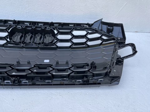 AUDI A4 B9 LIFT 2019 - ATRAPA GRILL WYS 24H FV ORG AUDI A4 B9 LIFT 2019 - ATRAPA GRILL WYS 24H FV ORG