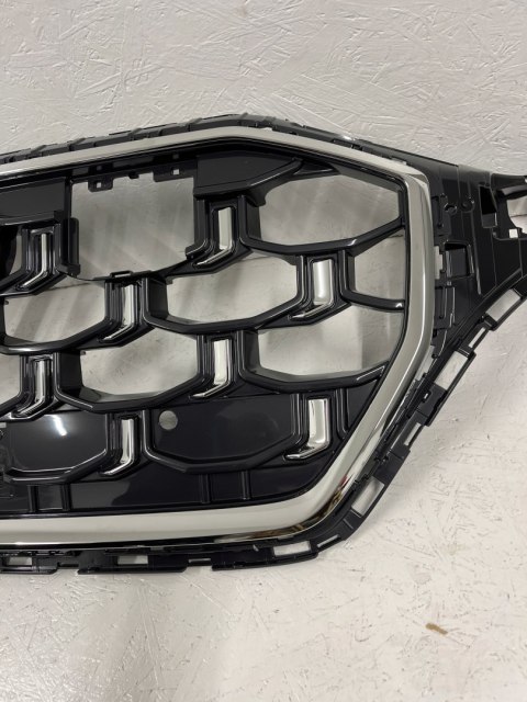 AUDI SQ8 GRILL ATRAPA MASKOWNICA 4M8853651BS CHROM IGŁA ORYGINAŁ AUDI SQ8 GRILL ATRAPA MASKOWNICA 4M8853651BS CHROM IGŁA ORYGINAŁ