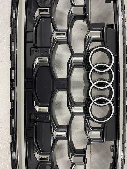 AUDI SQ8 GRILL ATRAPA MASKOWNICA 4M8853651BS CHROM IGŁA ORYGINAŁ AUDI SQ8 GRILL ATRAPA MASKOWNICA 4M8853651BS CHROM IGŁA ORYGINAŁ