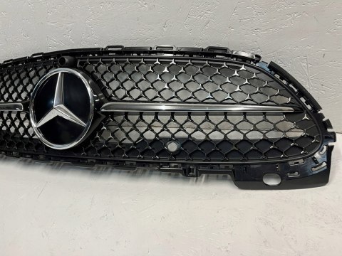 MERCEDES C KLASA W206 AMG ATRAPA GRILL A2068882100 ORG MERCEDES C KLASA W206 AMG ATRAPA GRILL A2068882100 ORG
