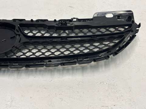 MERCEDES C KLASA W206 AMG ATRAPA GRILL A2068882100 ORG MERCEDES C KLASA W206 AMG ATRAPA GRILL A2068882100 ORG
