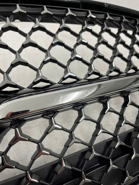 MERCEDES CLE W236 A2368880800 A2368883200 Grill Atrapa Chłodnicy MERCEDES CLE W236 A2368880800 A2368883200 Grill Atrapa Chłodnicy
