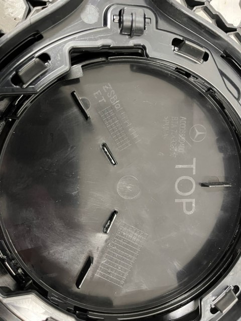 MERCEDES CLE W236 A2368880800 A2368883200 Grill Atrapa Chłodnicy MERCEDES CLE W236 A2368880800 A2368883200 Grill Atrapa Chłodnicy