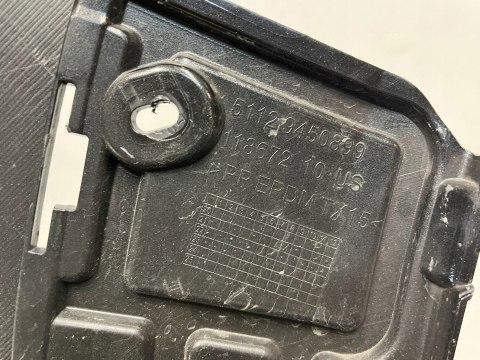 BMW XM G09 ZDERZAK TYŁ LEWA STRONA ORG BMW XM G09 ZDERZAK TYŁ LEWA STRONA ORG