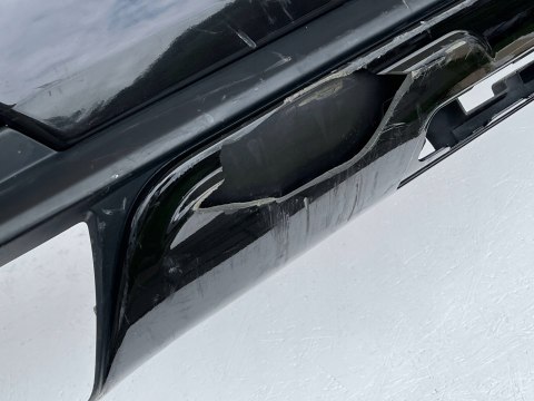 MASERATI LEVANTE GTS M161 ZDERZAK TYŁ TYLNY ORG MASERATI LEVANTE GTS M161 ZDERZAK TYŁ TYLNY ORG