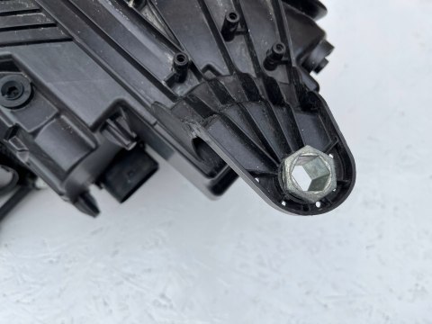 MERCEDES E W213 LIFT REFLEKTOR PRAWY FULL LED ^ MERCEDES E W213 LIFT REFLEKTOR PRAWY FULL LED ^