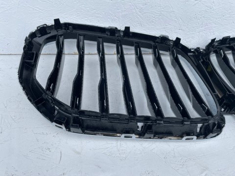 BMW X5 G05 NERKI ATRAPA GRILL CHROM ORG BMW X5 G05 NERKI ATRAPA GRILL CHROM ORG