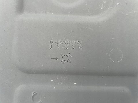 MERCEDES C W205 POSZYCIE SŁUPEK PRÓG LEWY SEDAN MERCEDES C W205 POSZYCIE SŁUPEK PRÓG LEWY SEDAN