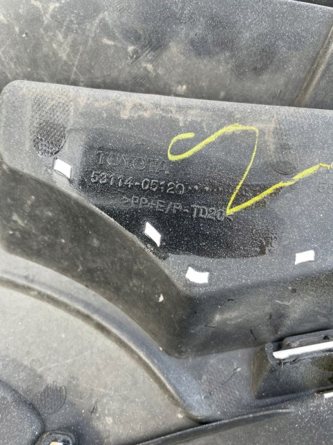 TOYOTA AVENSIS T27 LIFT GRILL ATRAPA ORG TOYOTA AVENSIS T27 LIFT GRILL ATRAPA ORG