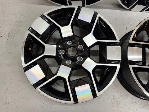 HYUNDAI KONA KOMPLET FELG 7.5Jx19 ET51 52910-HF400 WYS 24H FV ORG HYUNDAI KONA KOMPLET FELG 7.5Jx19 ET51 52910-HF400 WYS 24H FV ORG