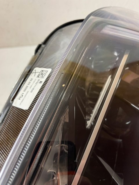 HYUNDAI TUCSON III LIFT 2018 2019 REFLEKTOR PRAWY 92102-D7700 FV WYS 24H HYUNDAI TUCSON III LIFT 2018 2019 REFLEKTOR PRAWY 92102-D7700 FV WYS 24H