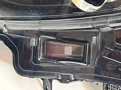 MAZDA3 MAZDA3 BP 2019- REFLEKTOR LEWY 8 PIN BCJH-51040 ORG FV WYS 24H MAZDA3 MAZDA3 BP 2019- REFLEKTOR LEWY 8 PIN BCJH-51040 ORG FV WYS 24H