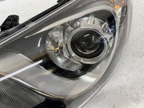 HYUNDAI I30 12-17 13 PIN 92101-A6060 REFLEKTOR Z DOSWIETLENIEM ORG WYS FV HYUNDAI I30 12-17 13 PIN 92101-A6060 REFLEKTOR Z DOSWIETLENIEM ORG WYS FV