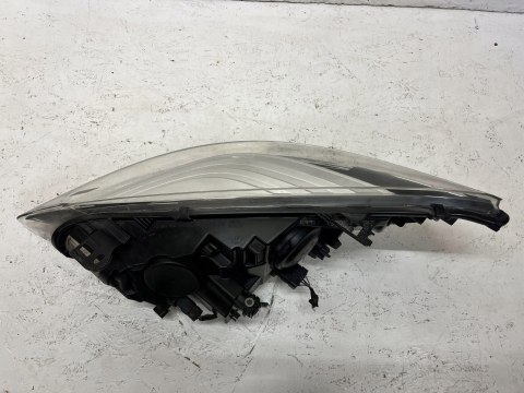 RENAULT MEGANE III LIFT REFLEKTOR PRAWY SOCZEWKA 260100923R ORG WYS FV RENAULT MEGANE III LIFT REFLEKTOR PRAWY SOCZEWKA 260100923R ORG WYS FV